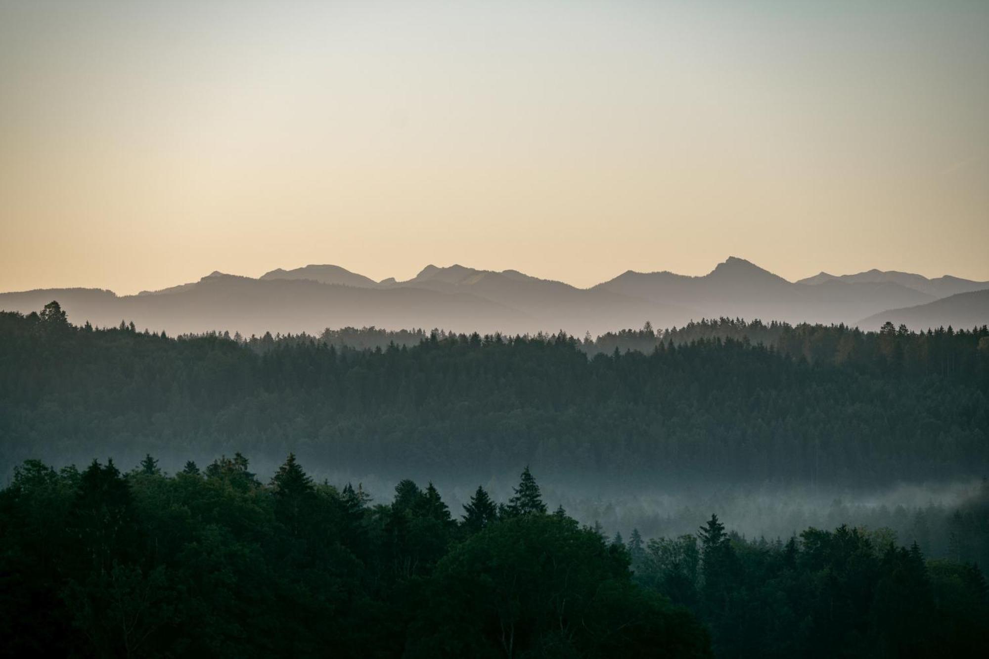 Bio-Landhotel Moarwirt Dietramszell Buitenkant foto
